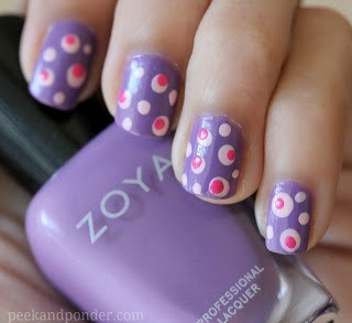 Dotted manicure