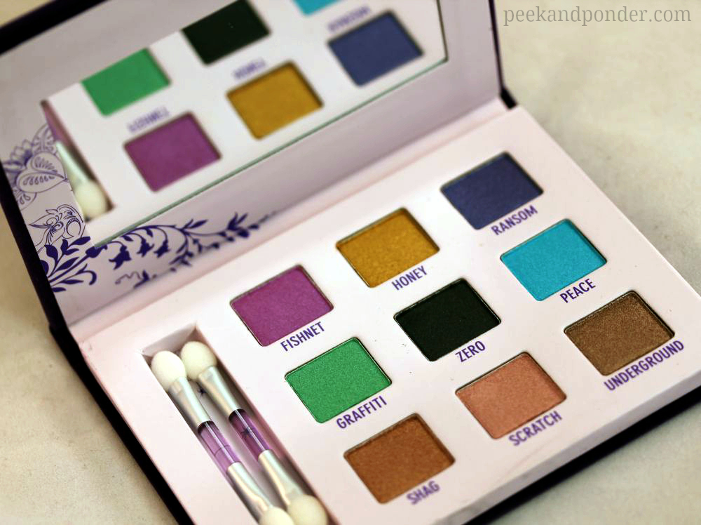 Urban Decay Deluxe Shadow Box