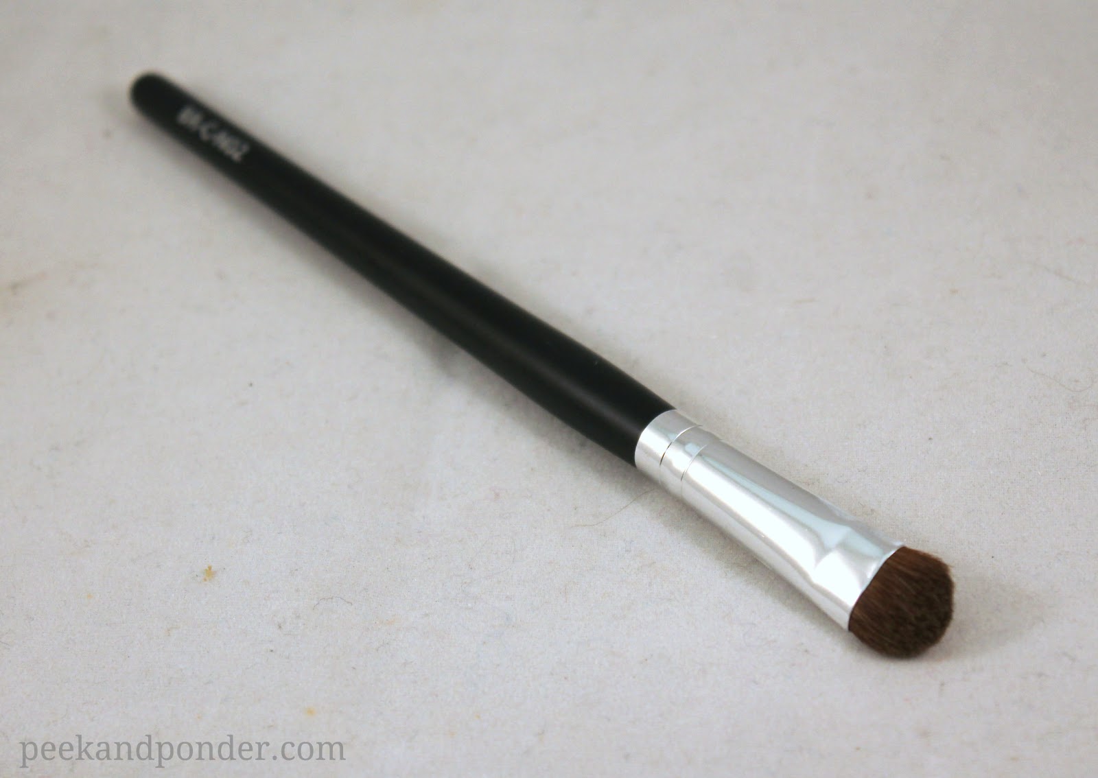 Coastal Scents Medium Shadow Brush