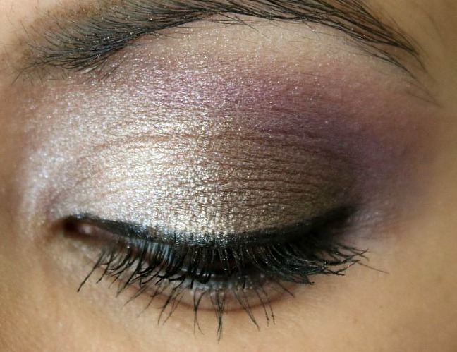 frosty eye look