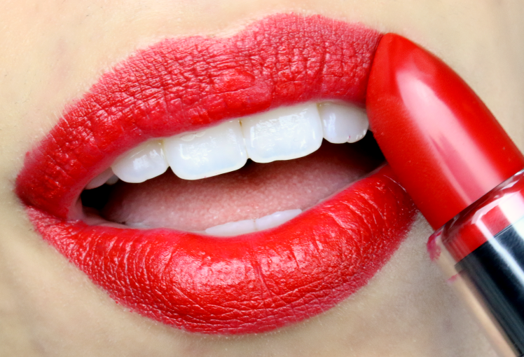 holiday glam red lipstick