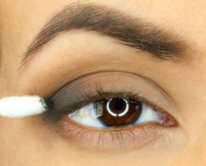smokey eye step 3