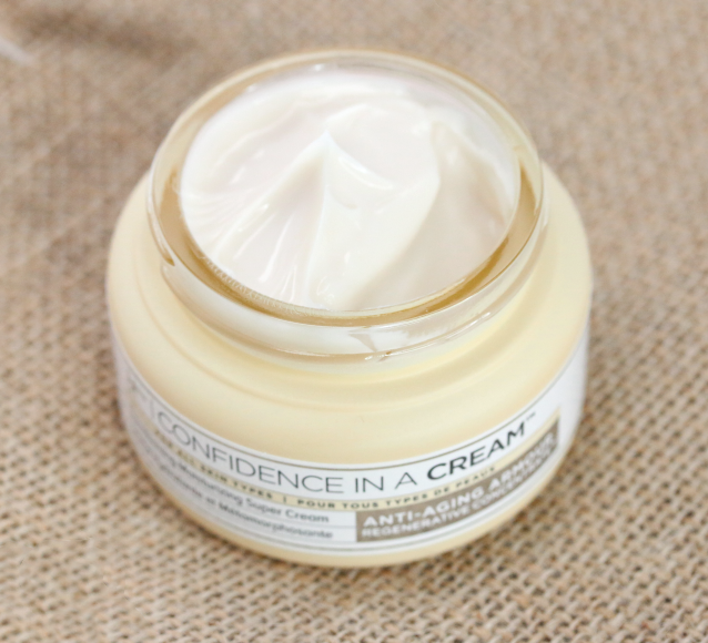 IT Cosmetics Confidence in a Cream