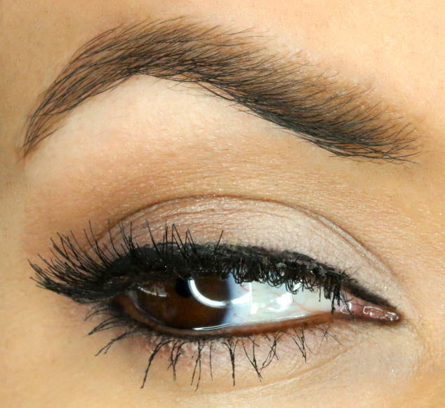 Nude eye look created with the IT Cosmetics Superhero palette
