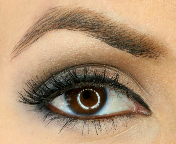 A smokey eye look created with the IT Cosmetics Superhero palette